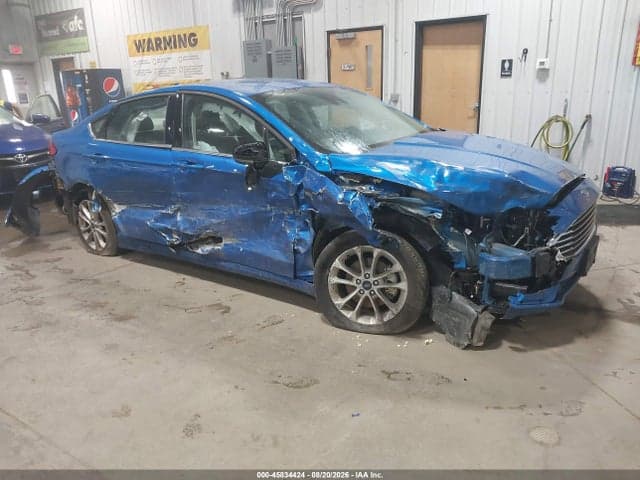 2019 FORD FUSION SE 1