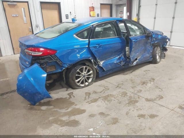 2019 FORD FUSION SE 4
