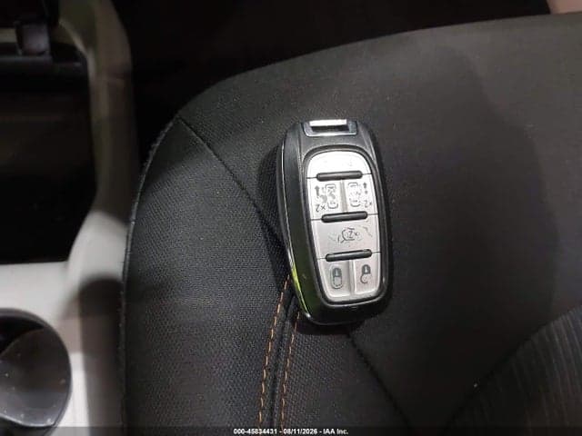 2017 CHRYSLER PACIFICA TOURING 11