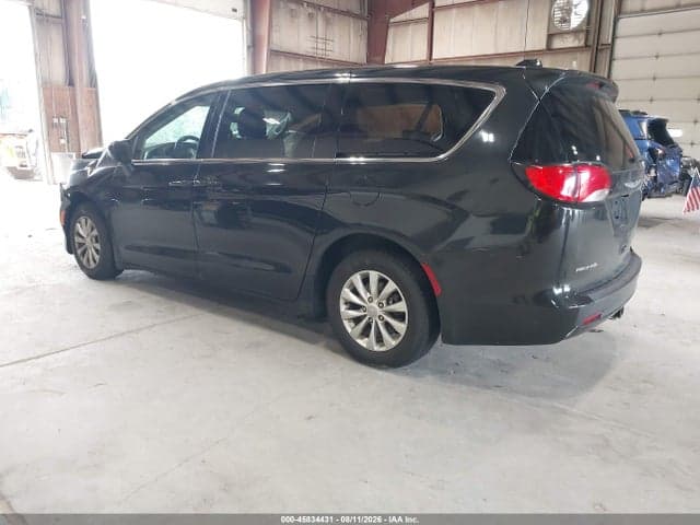 2017 CHRYSLER PACIFICA TOURING 3