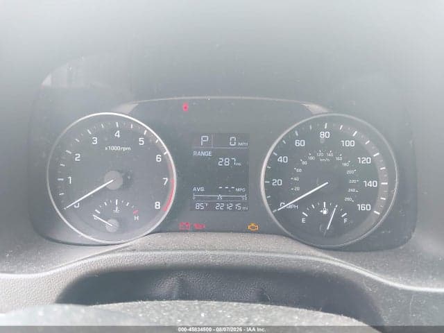 2018 HYUNDAI ELANTRA SE 7