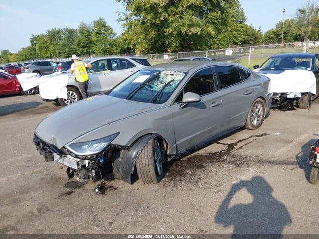 2021 HYUNDAI SONATA SEL 2