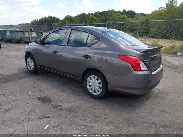 2017 NISSAN VERSA 1.6 S+ 3