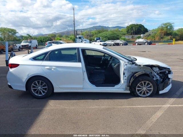 2018 HYUNDAI SONATA SE 14