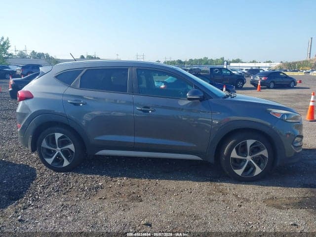 2017 HYUNDAI TUCSON SPORT 13