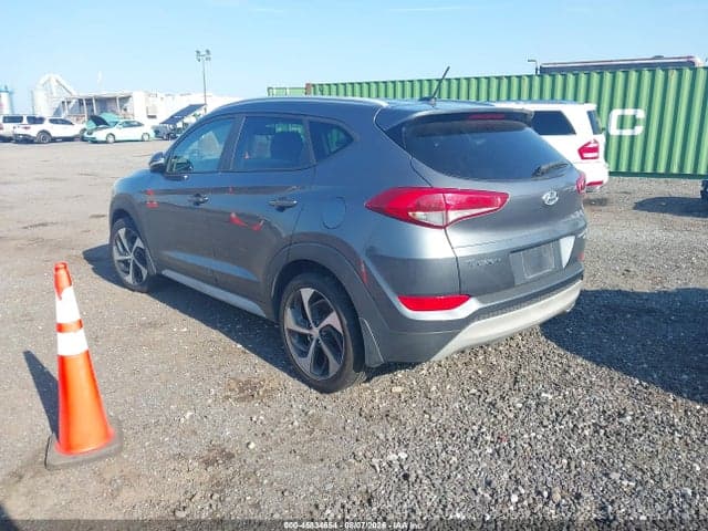 2017 HYUNDAI TUCSON SPORT 3