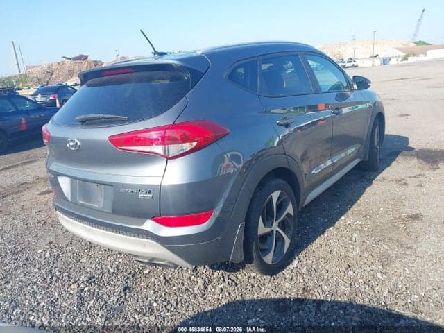 2017 HYUNDAI TUCSON SPORT 4