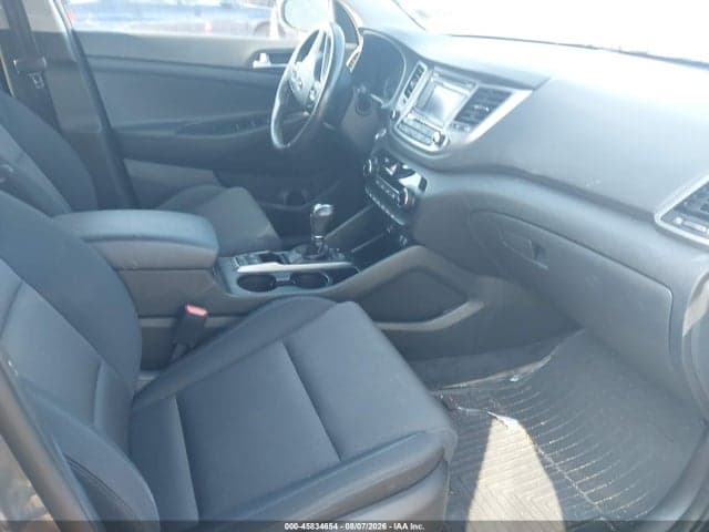 2017 HYUNDAI TUCSON SPORT 5