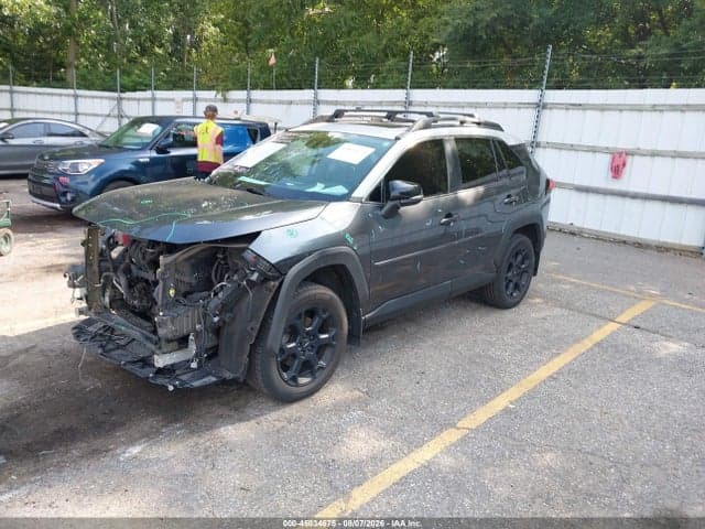 2020 TOYOTA RAV4 TRD OFF-ROAD 2