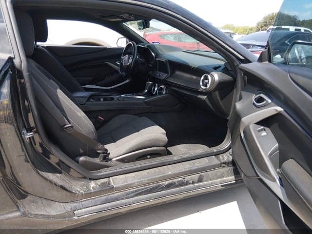 2018 CHEVROLET CAMARO 1LT 5