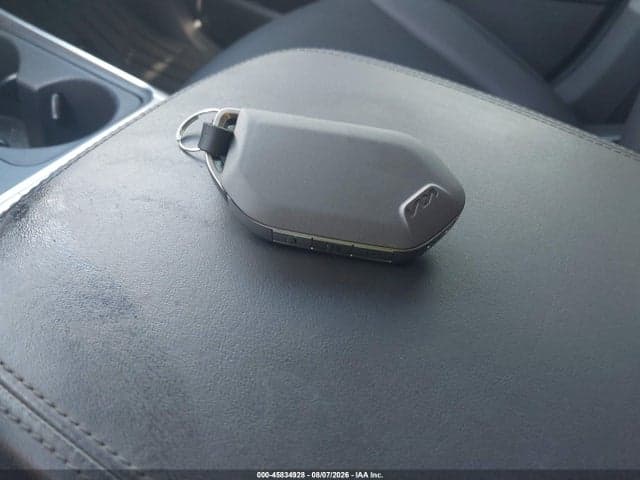 2025 KIA CARNIVAL MPV HYBRID SX PRESTIGE 11