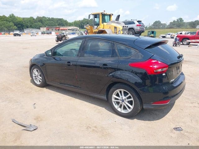 2017 FORD FOCUS SE 3
