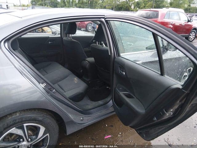 2017 HONDA ACCORD LX 8