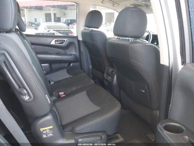 2018 NISSAN PATHFINDER SV 8