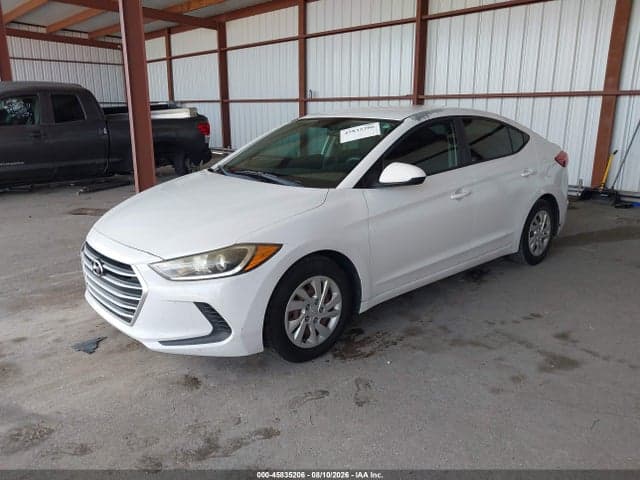 2018 HYUNDAI ELANTRA SE 2