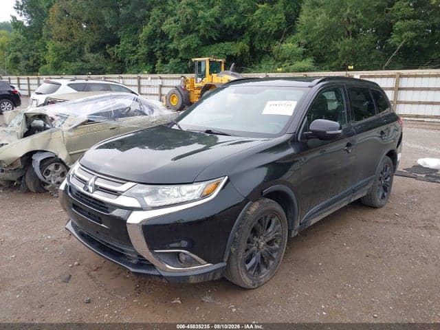 2018 MITSUBISHI OUTLANDER LE 2