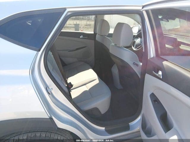 2019 HYUNDAI TUCSON SE 8