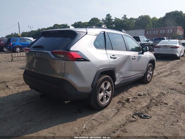 2020 TOYOTA RAV4 XLE 4
