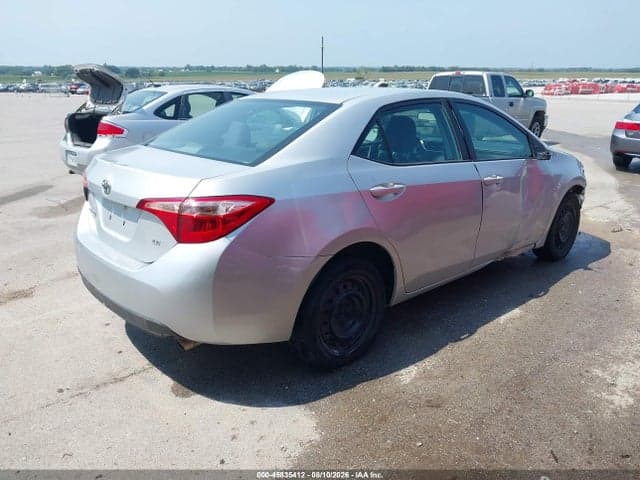 2018 TOYOTA COROLLA LE 4