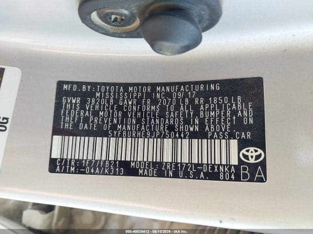 2018 TOYOTA COROLLA LE 9