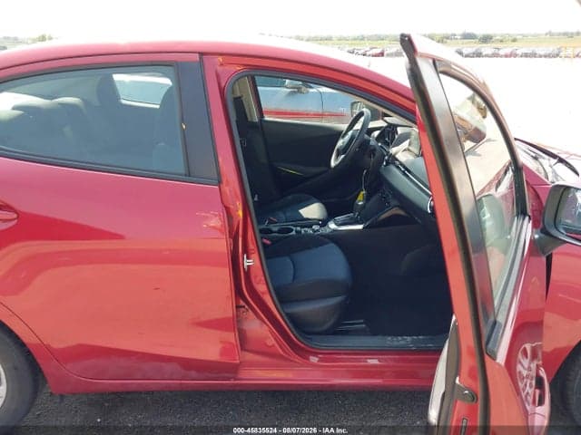 2017 TOYOTA YARIS IA 5