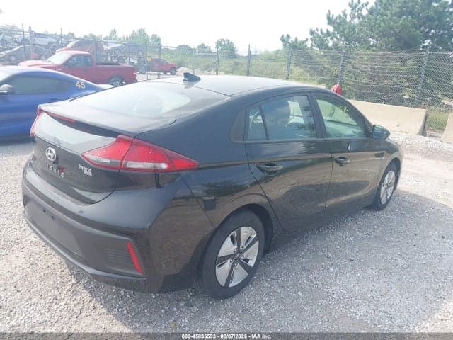 2017 HYUNDAI IONIQ HYBRID BLUE 4
