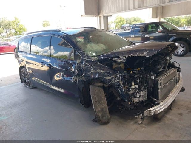 2019 CHRYSLER PACIFICA TOURING L PLUS 13