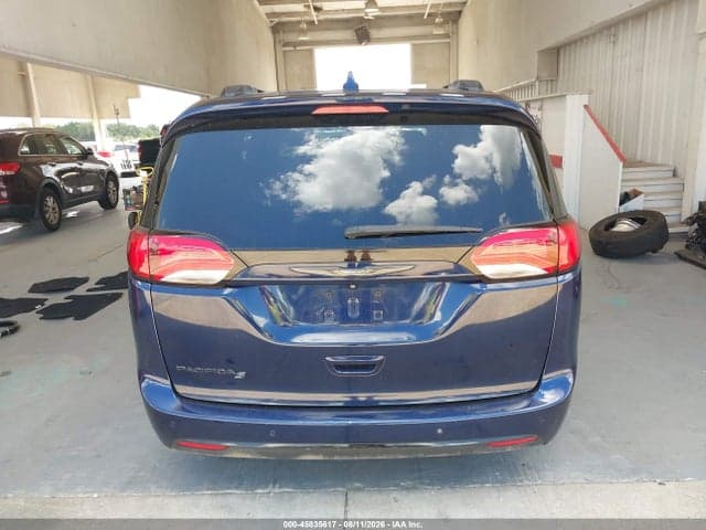 2019 CHRYSLER PACIFICA TOURING L PLUS 16