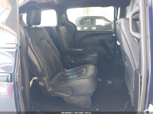 2019 CHRYSLER PACIFICA TOURING L PLUS 8