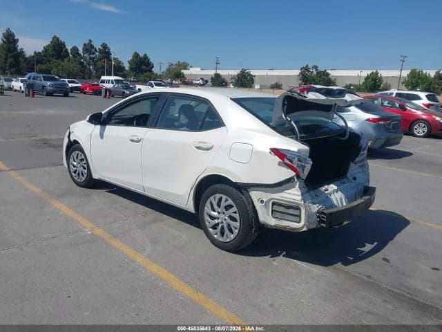 2017 TOYOTA COROLLA LE 3
