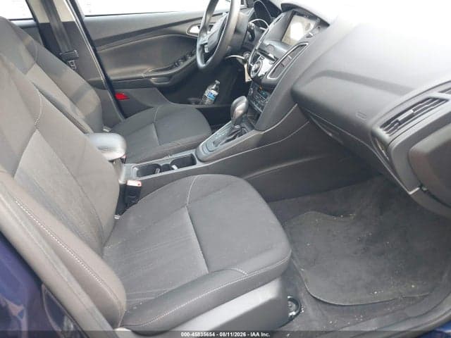 2017 FORD FOCUS SEL 5