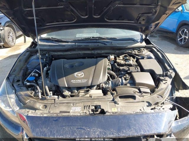 2018 MAZDA MAZDA3 TOURING 10