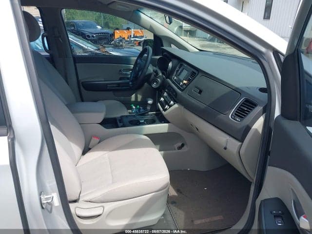 2018 KIA SEDONA L 5