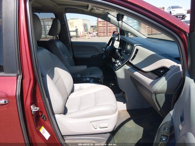 2018 TOYOTA SIENNA XLE/XLE PREMIUM/LIMITED/LIMITED PREMIUM 5