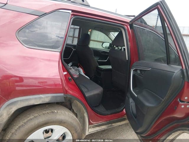 2019 TOYOTA RAV4 LE 8