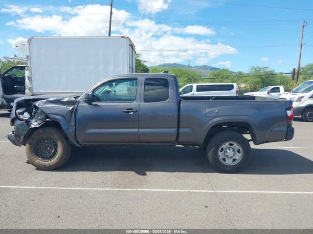 2021 TOYOTA TACOMA SR5 14