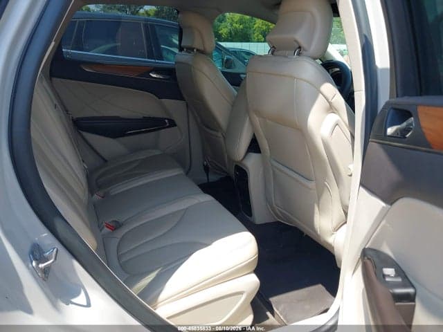 2019 LINCOLN MKC SELECT 8