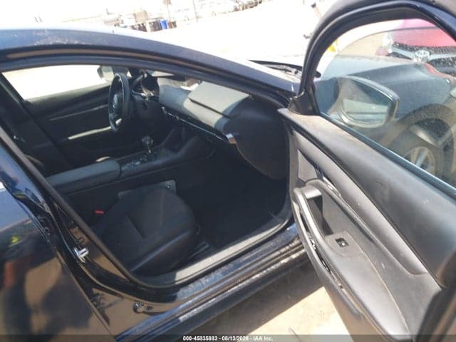 2022 MAZDA MAZDA3 2.5 S 5