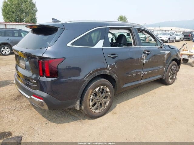 2025 KIA SORENTO S 4