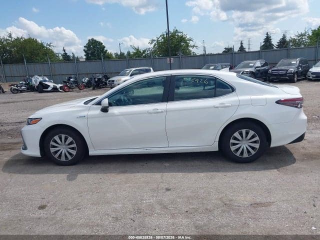 2021 TOYOTA CAMRY LE HYBRID 14