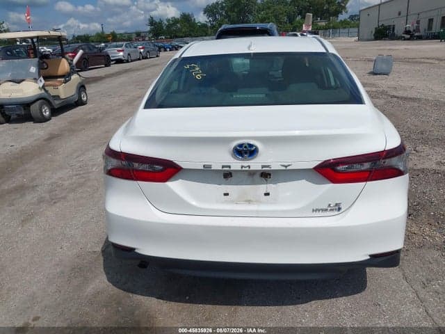 2021 TOYOTA CAMRY LE HYBRID 16