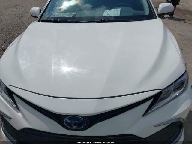 2021 TOYOTA CAMRY LE HYBRID 6
