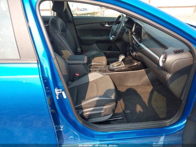 2024 KIA FORTE GT-LINE 5