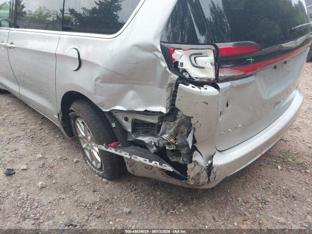 2024 CHRYSLER PACIFICA TOURING L 6