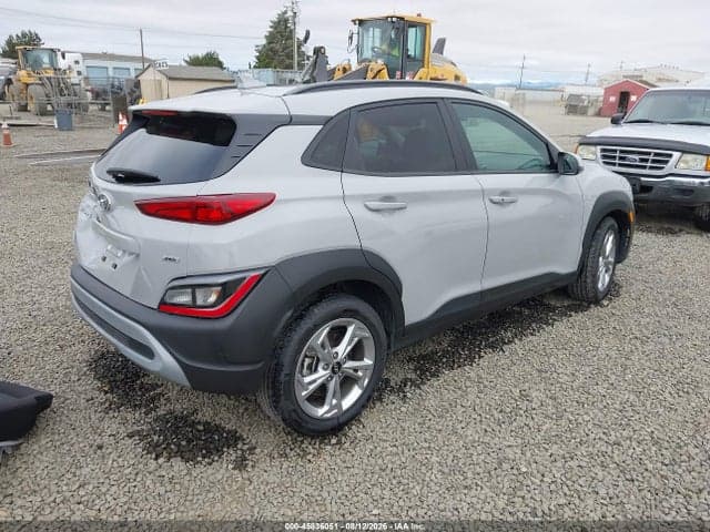 2023 HYUNDAI KONA SEL 4