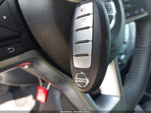 2018 NISSAN ROGUE SV 11