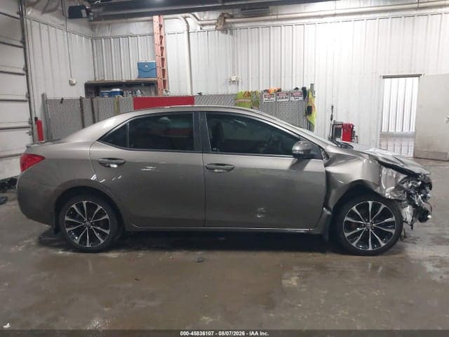 2017 TOYOTA COROLLA SE 14