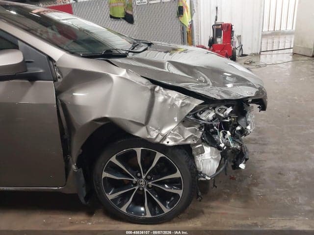 2017 TOYOTA COROLLA SE 18