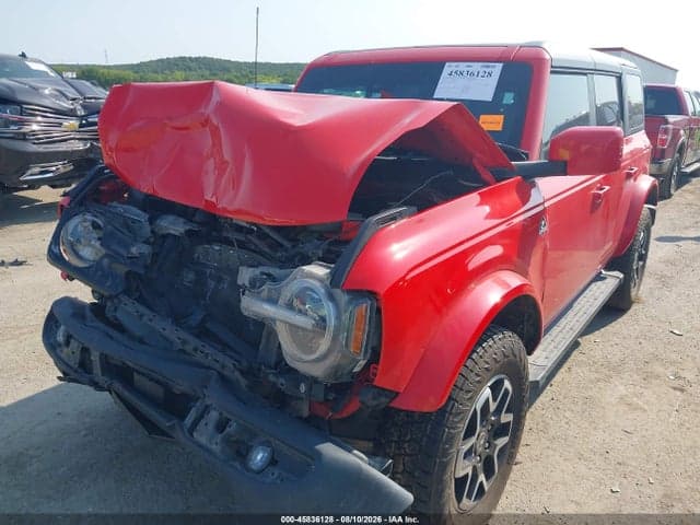 2023 FORD BRONCO OUTER BANKS 6