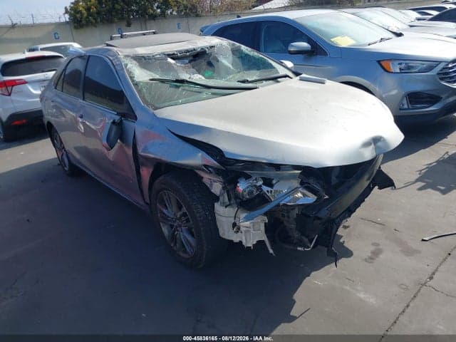 2017 TOYOTA CAMRY SE 1